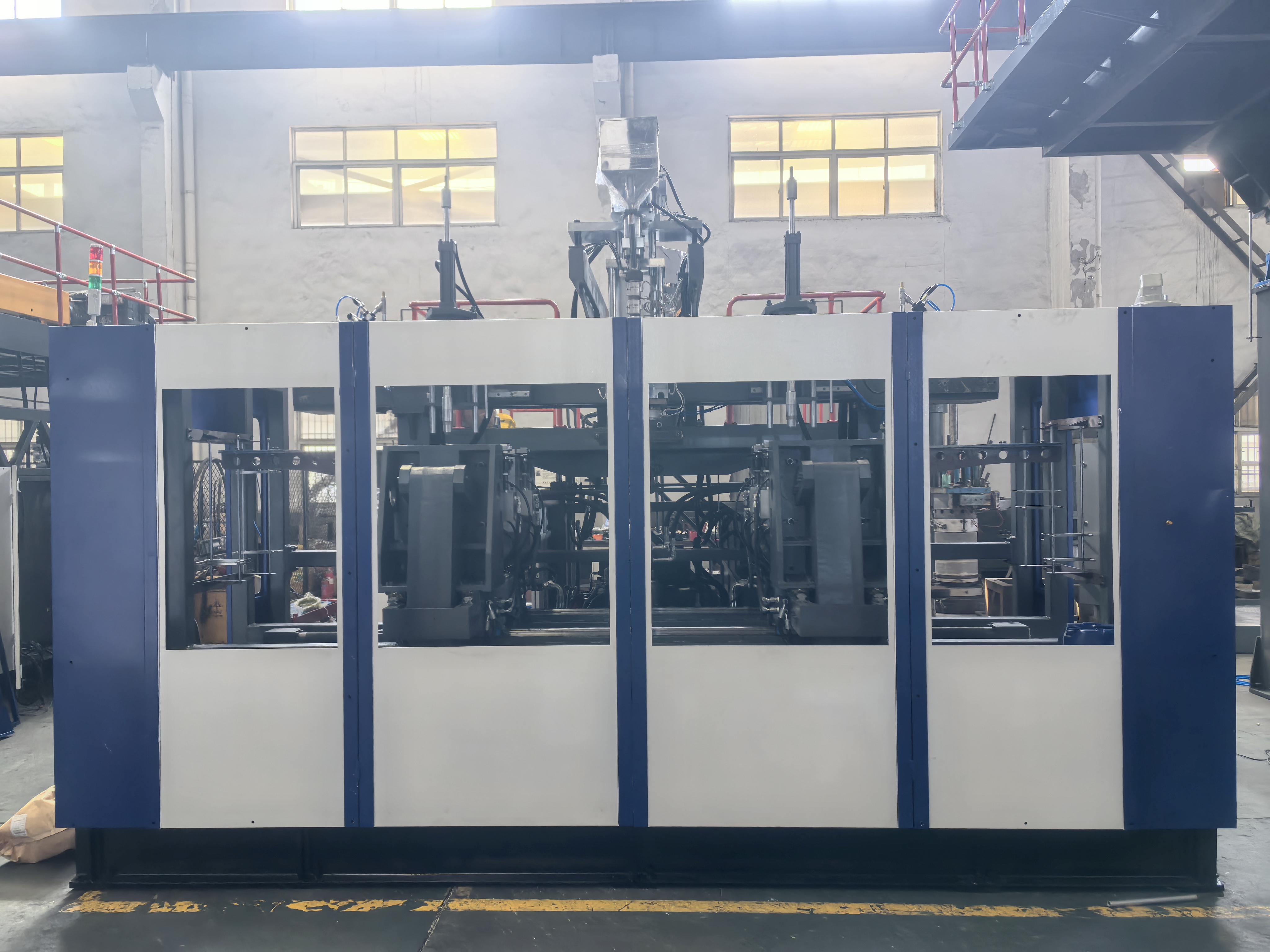 5DF8CD753930587FA5E5C281408E586