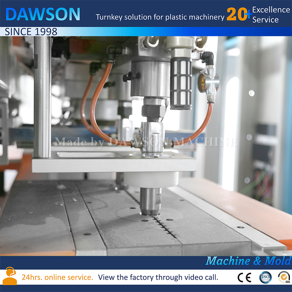 آلات نفخ وتنظيف زجاجات HDPE الكهربائية بالكامل