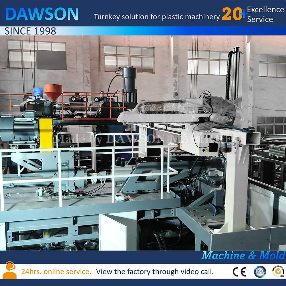 ماكينة تصنيع الزجاجات البلاستيكية 300 مل 500 مل محطة مزدوجة 4 آلة نفخ الرأس