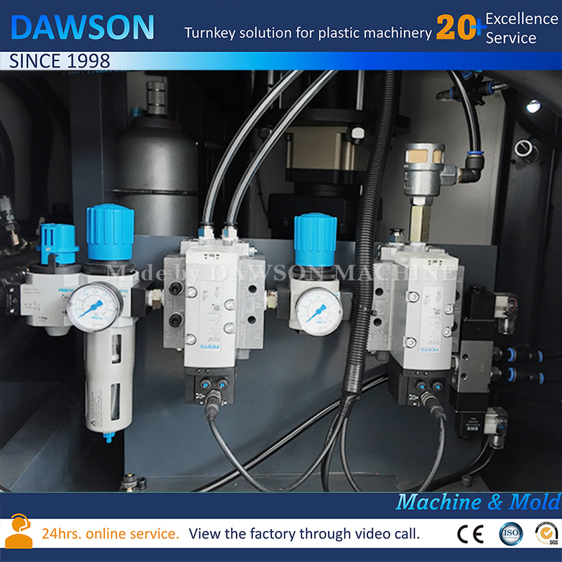 آلات صنع حاويات كريم الفازلين عالية الدقة آلات تغليف مستحضرات التجميل 30 مل حجم السفر الفازلين الجرار المدمجة حقن ضربة صب الآلة 