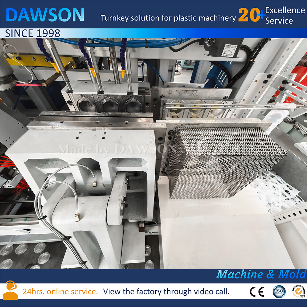 ماكينة تصنيع كرات الألعاب الأوتوماتيكية للأطفال من البلاستيك Pe Water Ocean Ball بثق ضربة صب ماكينة