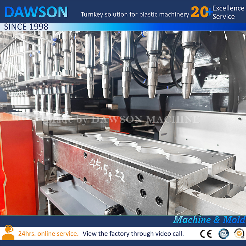 آلة نفخ العلبة ذات الفم العريض ذات الجوانب المستقيمة من HDPE بتصميم 5 رؤوس