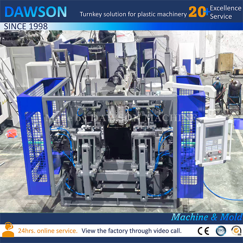 خط إنتاج جيري 10-30 لتر HDPE مخصص مع الزيوت الكيميائية وزيوت التشحيم